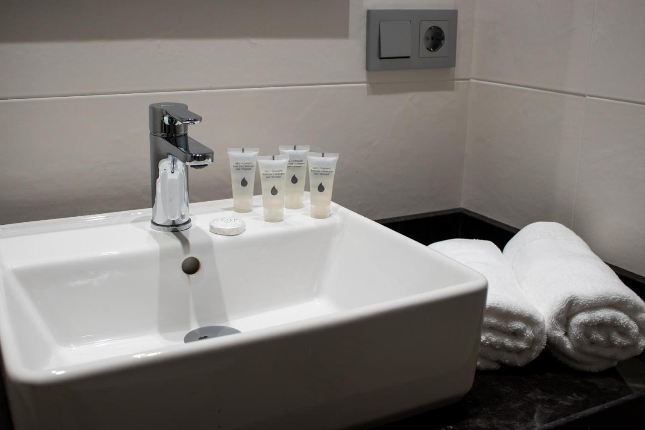 Apartamentos Palacio De Yolanda Zamora Extérieur photo