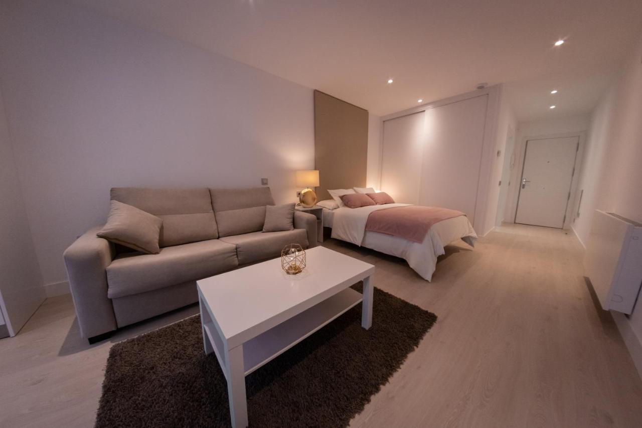 Apartamentos Palacio De Yolanda Zamora Extérieur photo
