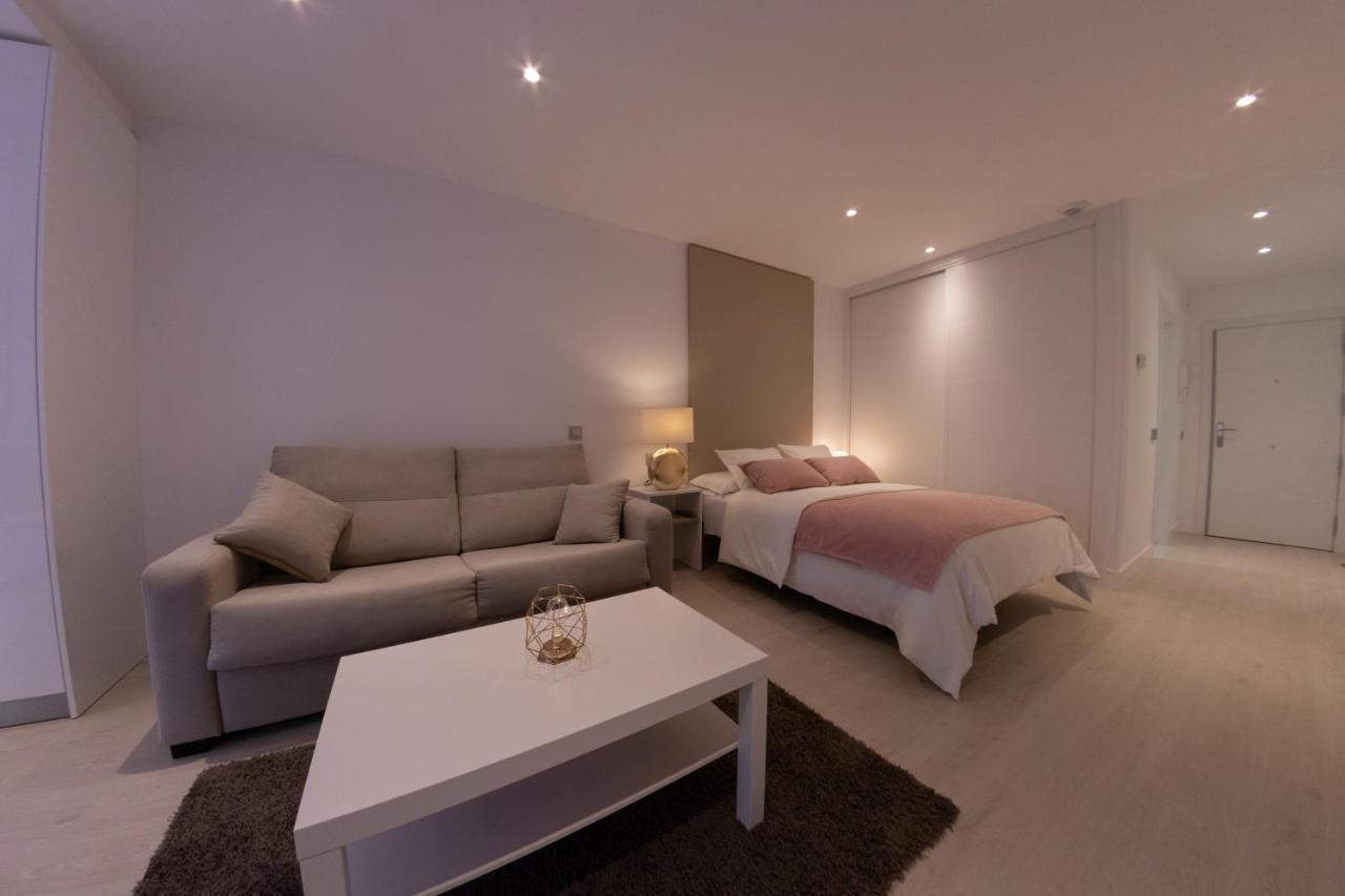 Apartamentos Palacio De Yolanda Zamora Extérieur photo